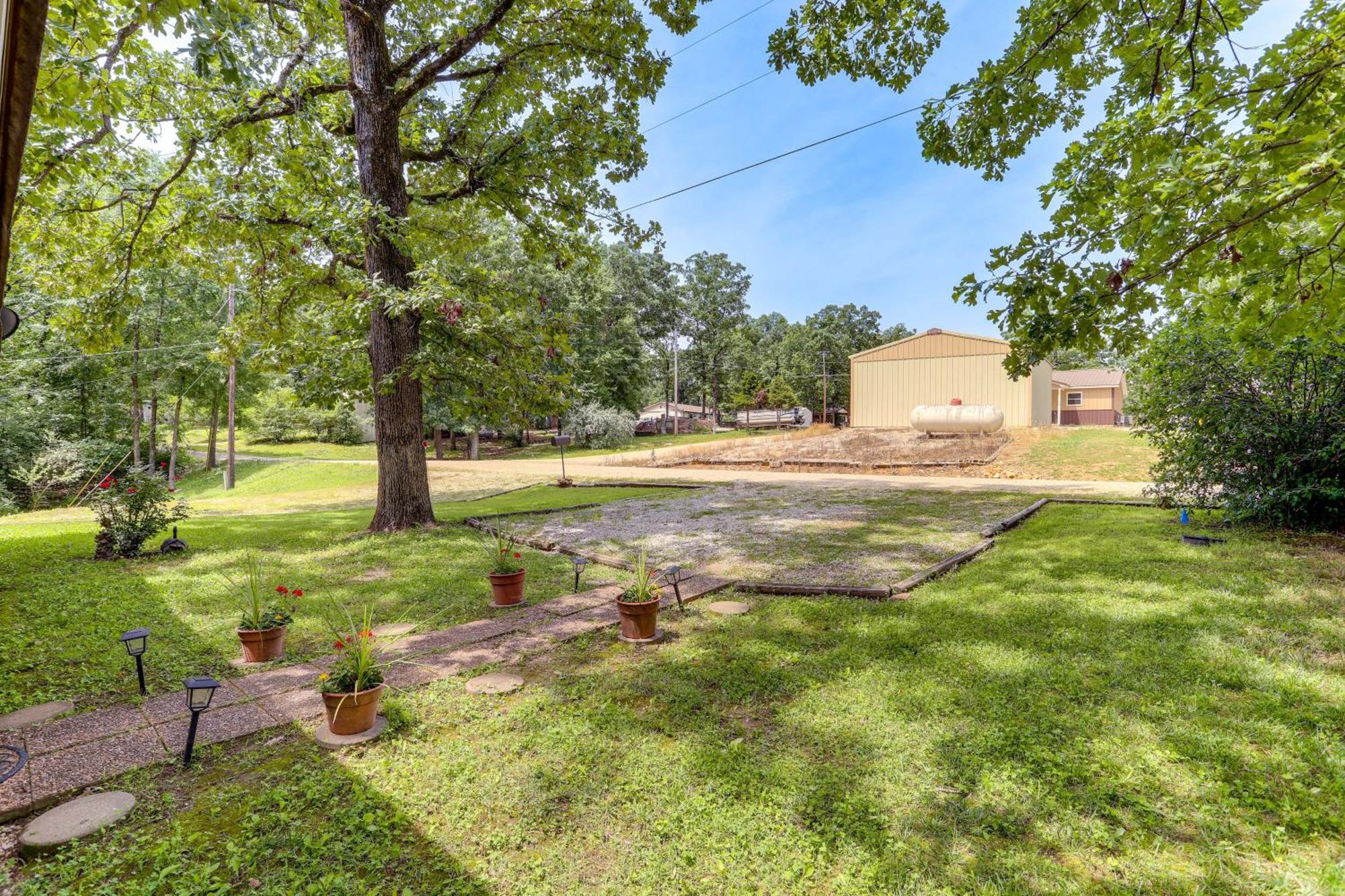 The Lakehouse Lovely Wappapello Country Home! Exterior photo